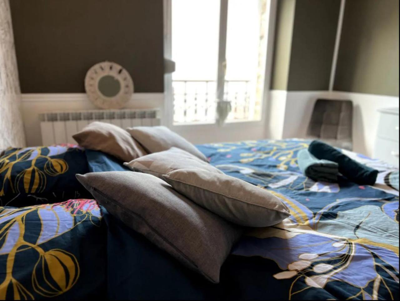 Coeur De Reims Logement Entier Apartment Luaran gambar